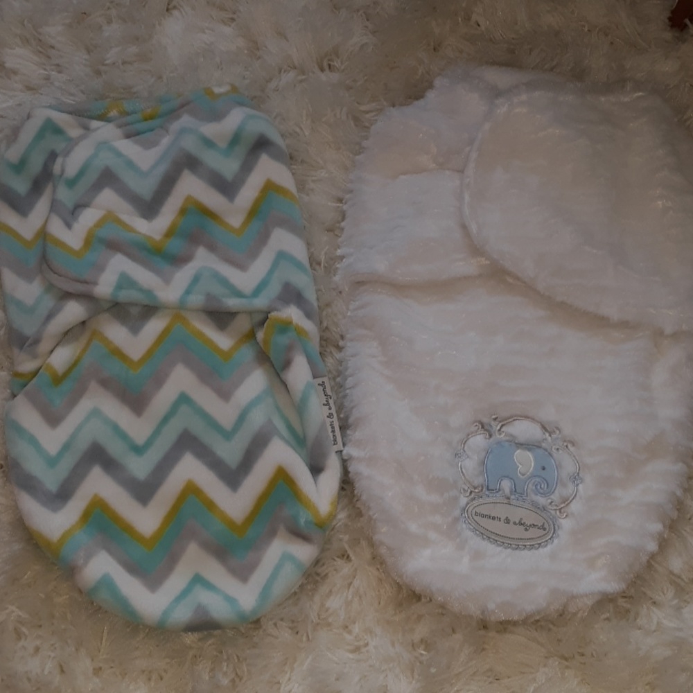 Bundle two swaddle sleep sacks